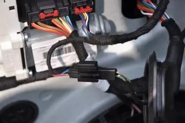 汽車(chē)線(xiàn)束檢測(cè)