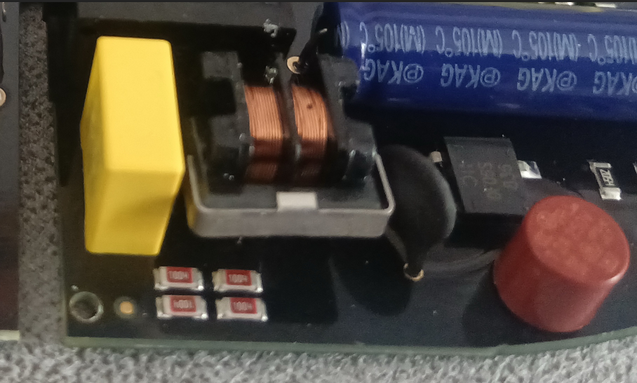 GB 4943.1-2022開(kāi)關(guān)電源要改用四顆泄放電阻